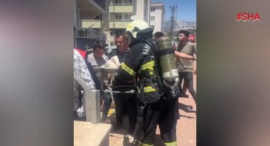 Kahramanmaraş'ta Evde Çıkan Yangında Anne ve Bebeği Dumandan Etkilendi!