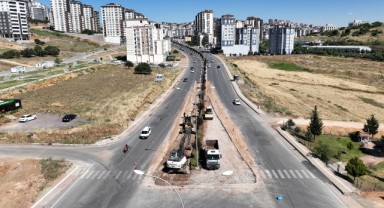 Akıllı Kavşakla Turgut Özal Bulvarı’nda Trafik Akışı Düzenleniyor 