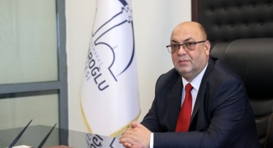 Başkan Akpınar, bayramın birlik ve beraberlik içerisinde geçmesini temenni etti..