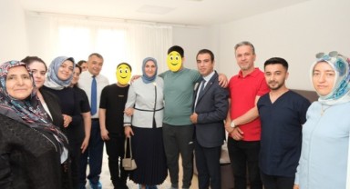 Vali Ünlüer'in Eşi Dr. Selma Ünlüer Hanımefendi Engelsiz Yaşam Merkezini Ziyaret Etti..