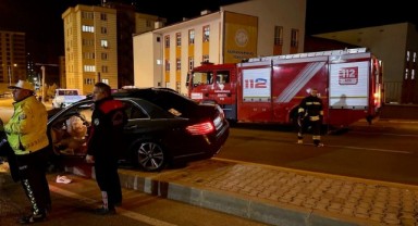 Kahramanmaraş’ta lüks otomobilini bırakıp kaçtı