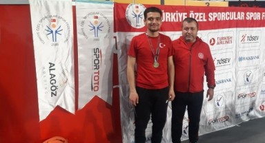 Mehmet Arda Büyükdereli Türkiye Şampiyonu Oldu.