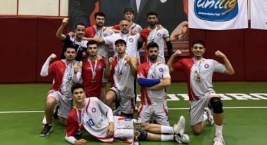 Voleybol Takımlarımızdan Gururlandıran Başarı