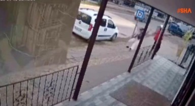 Kaldırımda Yürüyen Kadına Yumruk Atmıştı Tutuklandı..