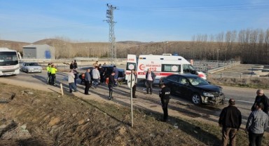 Afşin'de zincirleme kaza: 5 yaralı ..