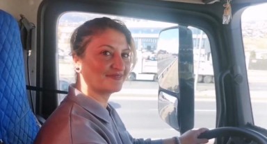 Deprem Bölgesinde Umut Taşıyorlar ..