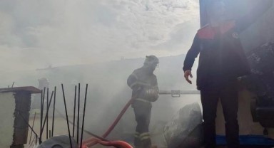 Kahramanmaraş’ta konteynır yandı 