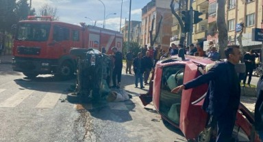 Kahramanmaraş’ta zincirleme kaza: 3 yaralı 