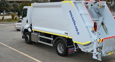 Türkoğlu Belediyesi Makine Parkını Genişletmeye Devam Ediyor..