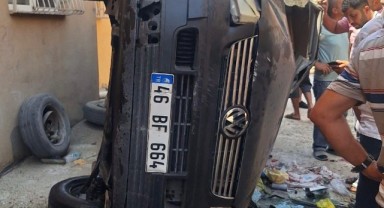 Kahramanmaraş’ta otomobil apartman boşluğuna düştü ..