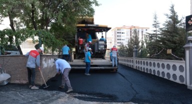 Başkan Toptaş; “Yeniden inşa sürecini binalardan ibaret görmedik