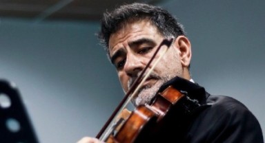 Soner Okan'dan tek kişilik dev gösteri..