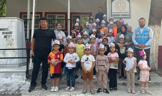 AK Parti Dulkadiroğlu Kadın ve Gençlik Kollarından Miniklere Tatlı Sürpriz..