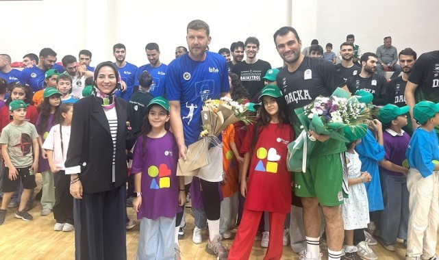 Geleceğin Oyun Kurucuları Sahada..