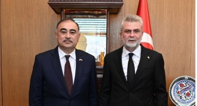 Başkan Görgel, Azerbaycan Büyükelçisi Reşad Memmedov’u Ağırladı..