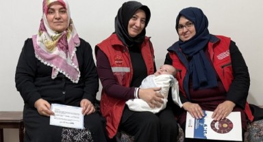 Büyükşehir, Ailelere Desteğini Sürdürüyor..