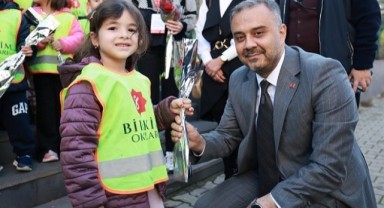 AK Kadınlar’dan DOKMER’de anlamlı Dünya Engelliler Günü programı..