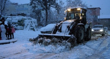 Arterleri Ulaşıma Açık Tutmak İçin Büyükşehir’den Yoğun Mesai..