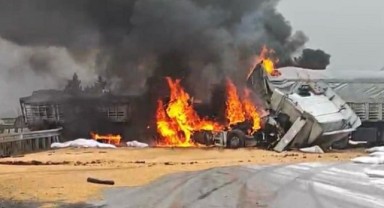 Kahramanmaraş-Gaziantep yolunda zincirleme kaza..