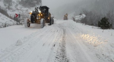 Onikişubat Belediyesi, ekipleriyle birlikte sahaya indi 