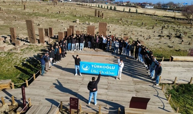 Türkoğlu Ülkü Ocakları “Sultan Alparslan Gençlik Kampı” Düzenledi..