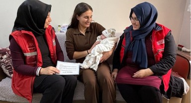 Büyükşehir’in Sosyal Hizmetleri 2025’te Dayanışmayı Güçlendirdi..