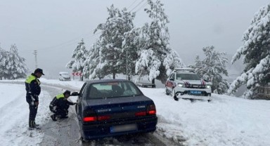 Kahramanmaraş jandarmadan sıkı denetim..