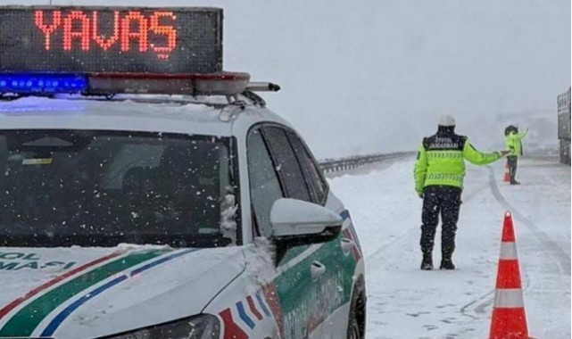 Kahramanmaraş’ta Sürücülerin Yardımına Jandarma Koştu..