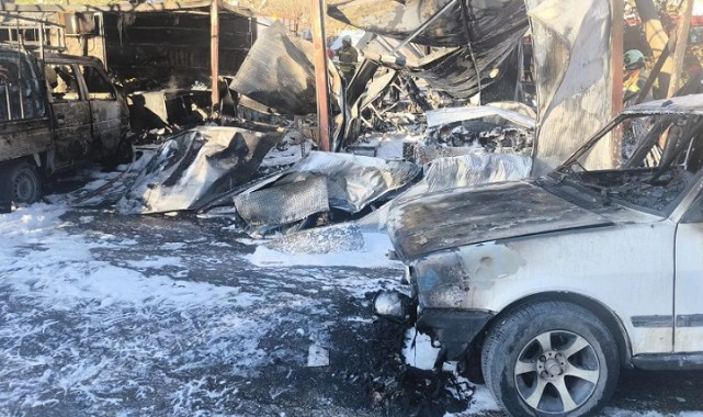 Konteyner yangını korkuttu..