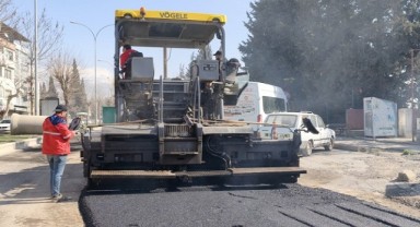 Büyükşehir, Altyapı Sonrası Yol Yenilemelerini Durmaksızın Sürdürüyor..