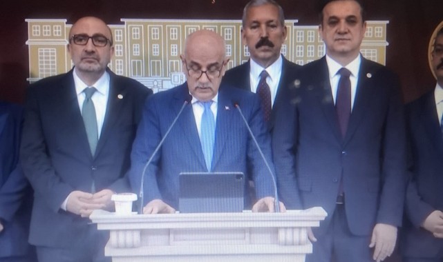 CHP'liler bir çeşme de olsa yapsalardı, o da kabulümüzdü!..