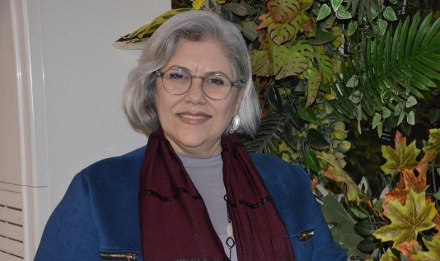 Sanatçı Cemile Sönmez 30 Yıl Sonra Arkadaşları İle Buluştu..