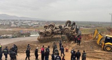 Taş Ocağında Kamyon Devrildi, 1 Ölü..