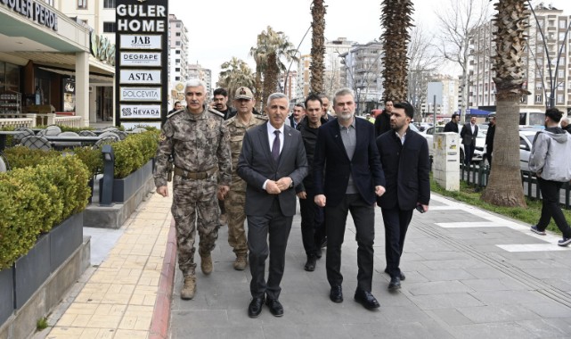 Vali ve Başkan'dan Esnaflara Ramazan Ziyareti 