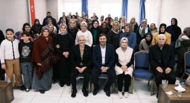 “Aile İçi İletişim” Söyleşisi Andırın’da Yoğun İlgi Gördü 