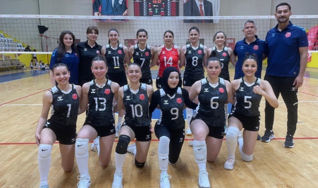 Büyükşehir Belediyespor Kadın Voleybol Takımı 2. Lig’e Yükseldi 