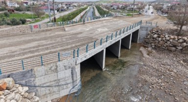 Büyükşehir’den Şekeroba’nın köprüsüne 10 Milyonluk Yatırım 