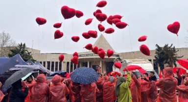 Kahramanmaraş Otizm İçin Yürüdü; Mesajlar Gökyüzüne Bırakıldı 