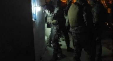 Pazarcık’ta Uyuşturucu Operasyonu: 8 Gözaltı 