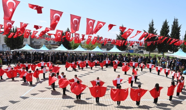 “Ulusal Egemenlik ve Çocuk Bayramı Kutlu Olsun” 