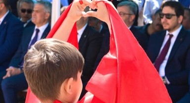 “Ulusal Egemenlik ve Çocuk Bayramı Kutlu Olsun” 