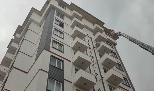 Kahramanmaraş’ta 10 Katlı Binada Yangın..