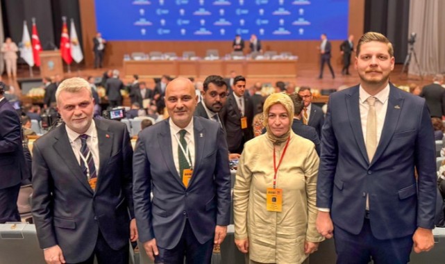 Başkanlar, AK Parti 180. Genişletilmiş İl Başkanları Toplantısı’na Katıldı..