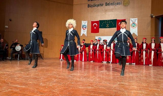 Kafkasya’nın Zengin Mirası Sahneye Taşındı..