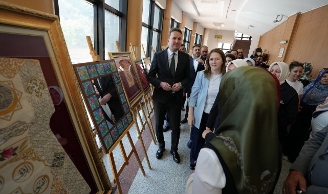 KAMEK’in El Emeği Göz Nuru Eserleri Yıl Sonu Sergisinde Görücüye Çıktı