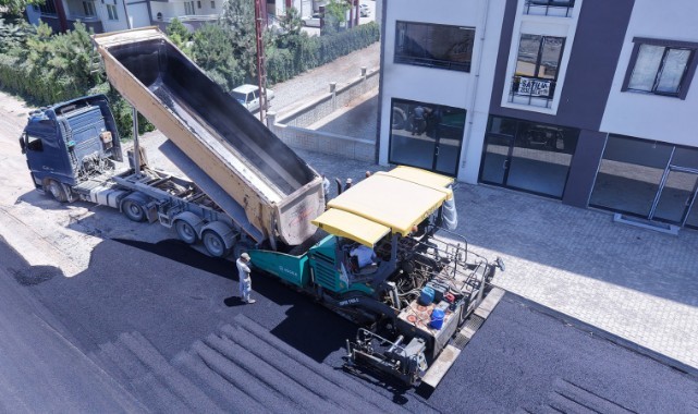 Elbistan Söğütlü Caddesi Modern Görünümüne Kavuşuyor