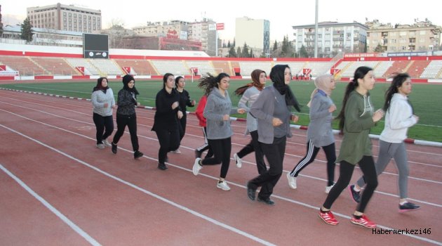 ASKERİ VE POLİS OKULLARININ SPOR MÜLAKATLARINA ÜCRETSİZ HAZIRLIK KURSLARI DEVAM EDİYOR