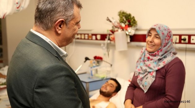 BAŞBAKAN YARDIMCIMIZ VEYSİ KAYNAK GAZİ ASKERLERİ ZİYARET ETTİ..