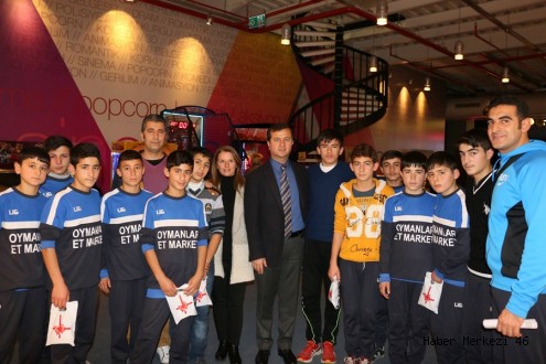 Başkan Bozdağ’dan Şampiyonlara Moral Turu