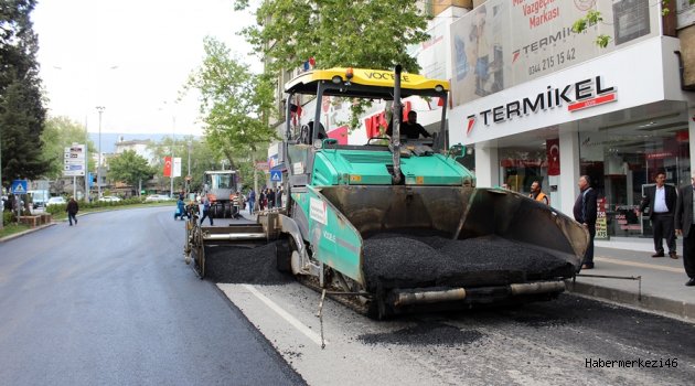BÜYÜKŞEHİR AZERBAYCAN’I ASFALTLIYOR